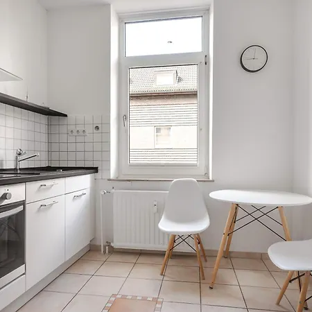 Stilvolle, Geräumige Für 4 Apartment